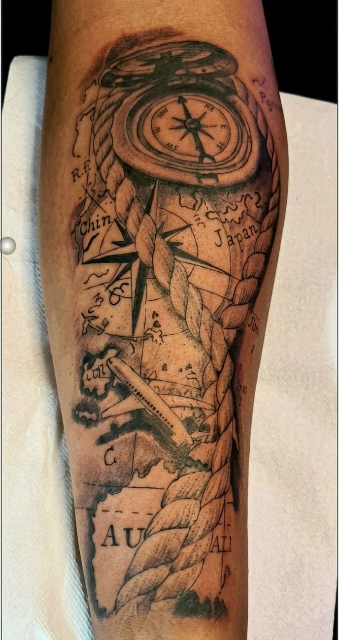 Concepto Ink tattoo — Black & Grey